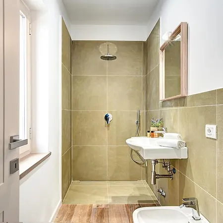 Appartamento Caruso 6 By Villasandco Rentalsorrento Sorrento