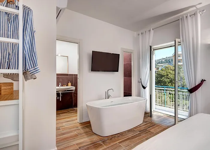 Caruso 6 By Villasandco Rentalsorrento